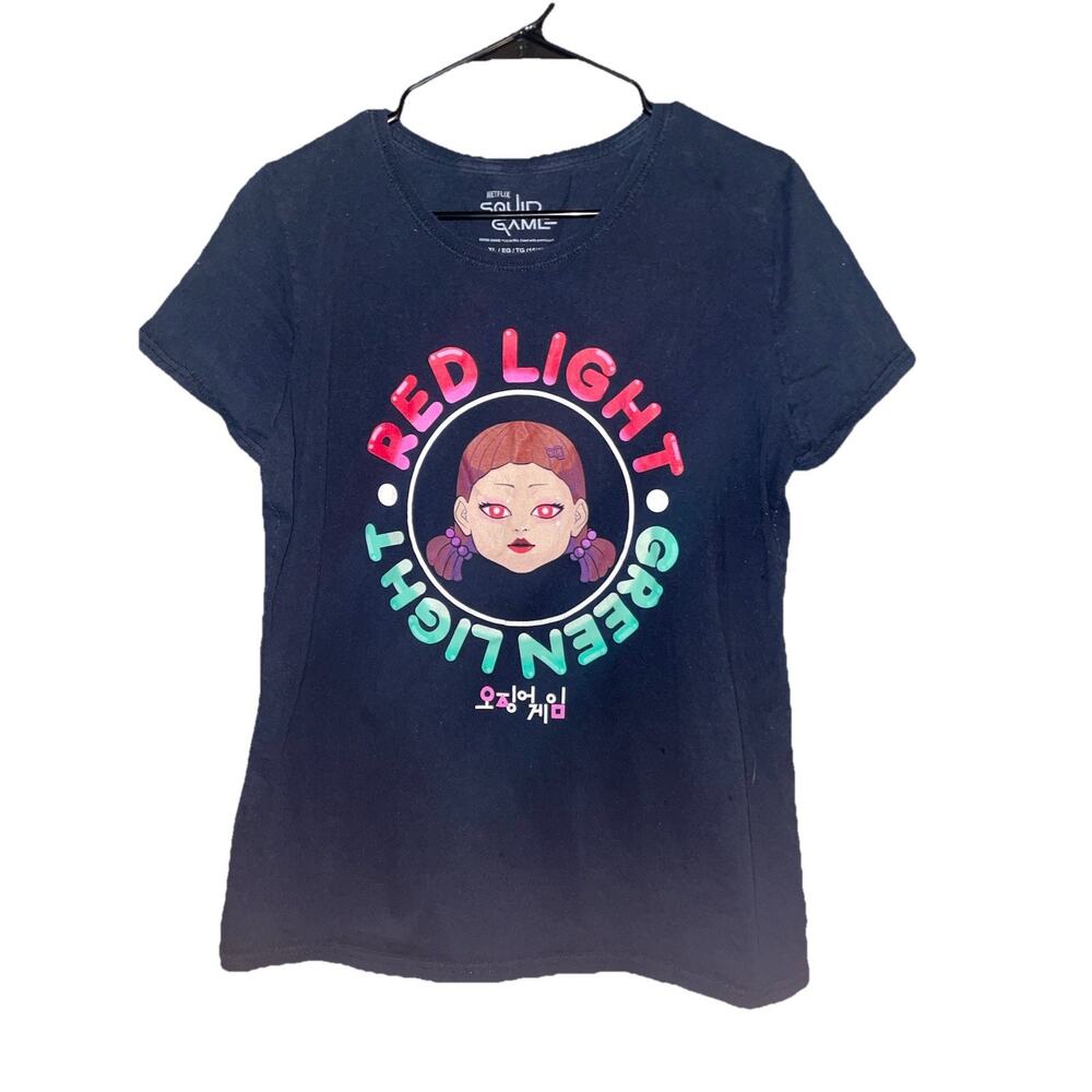 Netflix Squid Game Red Light, Green Light Graphic Tshirt Giant Robot Doll Sz XL